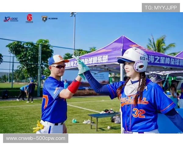 慢投垒球简化规则降低门槛，适配各年龄段群体同场竞技